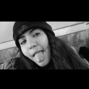 Meet your Posher, Evelin